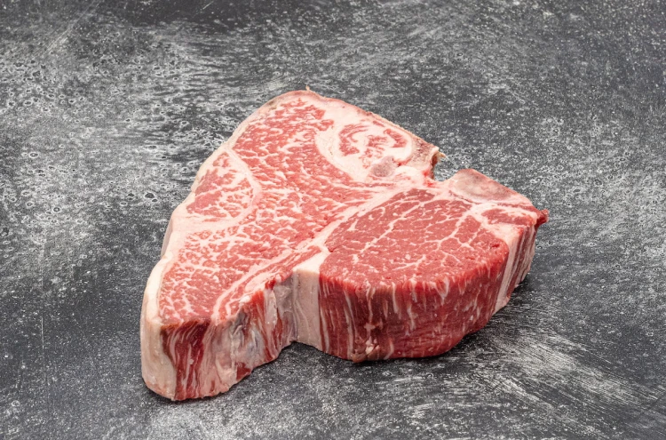 stek-wolowy-swiezy-porterhouse.jpg