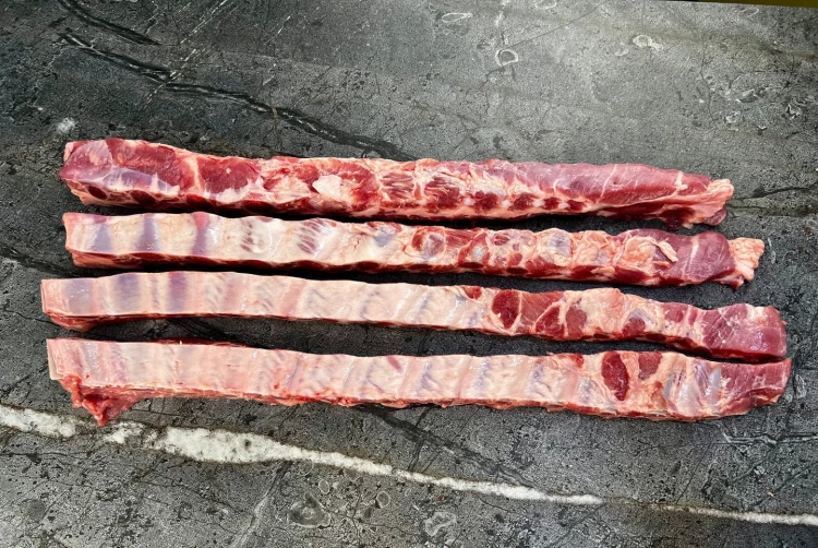 zeberka-wieprzowe-paski-swieze-mieso-na-pieczen-bbq.jpg