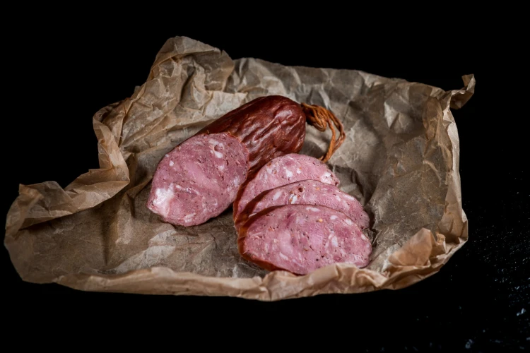 kielbasa-lowiecka-z-dziczyzny.jpg