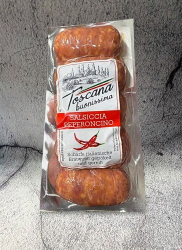 salsiccia-peperoncino-toscana-pikantna-kielbasa-wloska.jpg