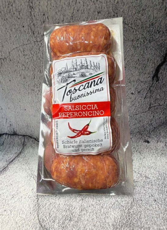 salsiccia-peperoncino-toscana-pikantna-kielbasa-wloska.jpg