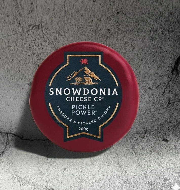snowdonia-pickle-power-cheddar-cebula-200g.jpg