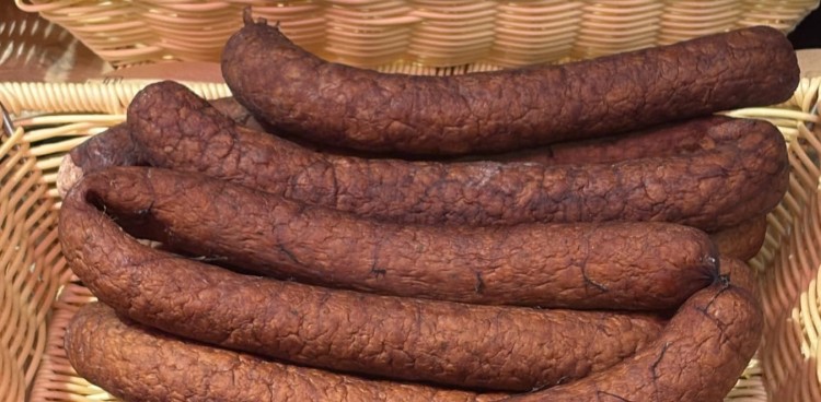kielbasa-krucha-bio-ekologiczna-pieczona.jpeg