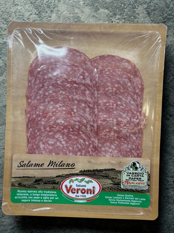 veroni-salame-milano-70g-plastry.jpeg