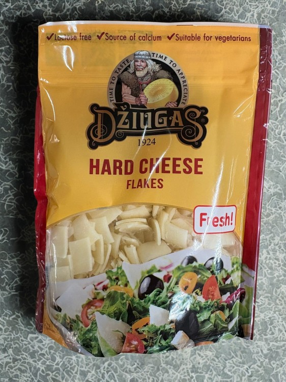dziugas-fresh-flakes-ser-dojrzewajacy-w-platkach-100g.jpg
