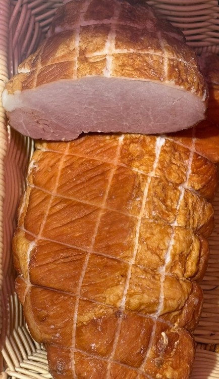 szynka-z-kotla-bio-ekologiczna-wieprzowina.jpeg